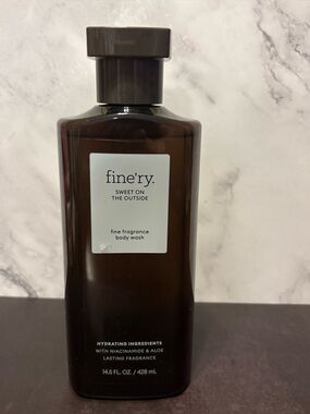 fine'ry Sweet On The Outside Fine Fragrance Body Wash